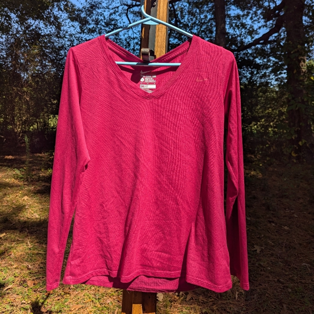 Nike Women's Pink Long Sleeve Top
